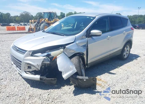 2015 Ford Escape Se z USA, uszkodzony, nr VIN 1FMCU0G95FUA45048